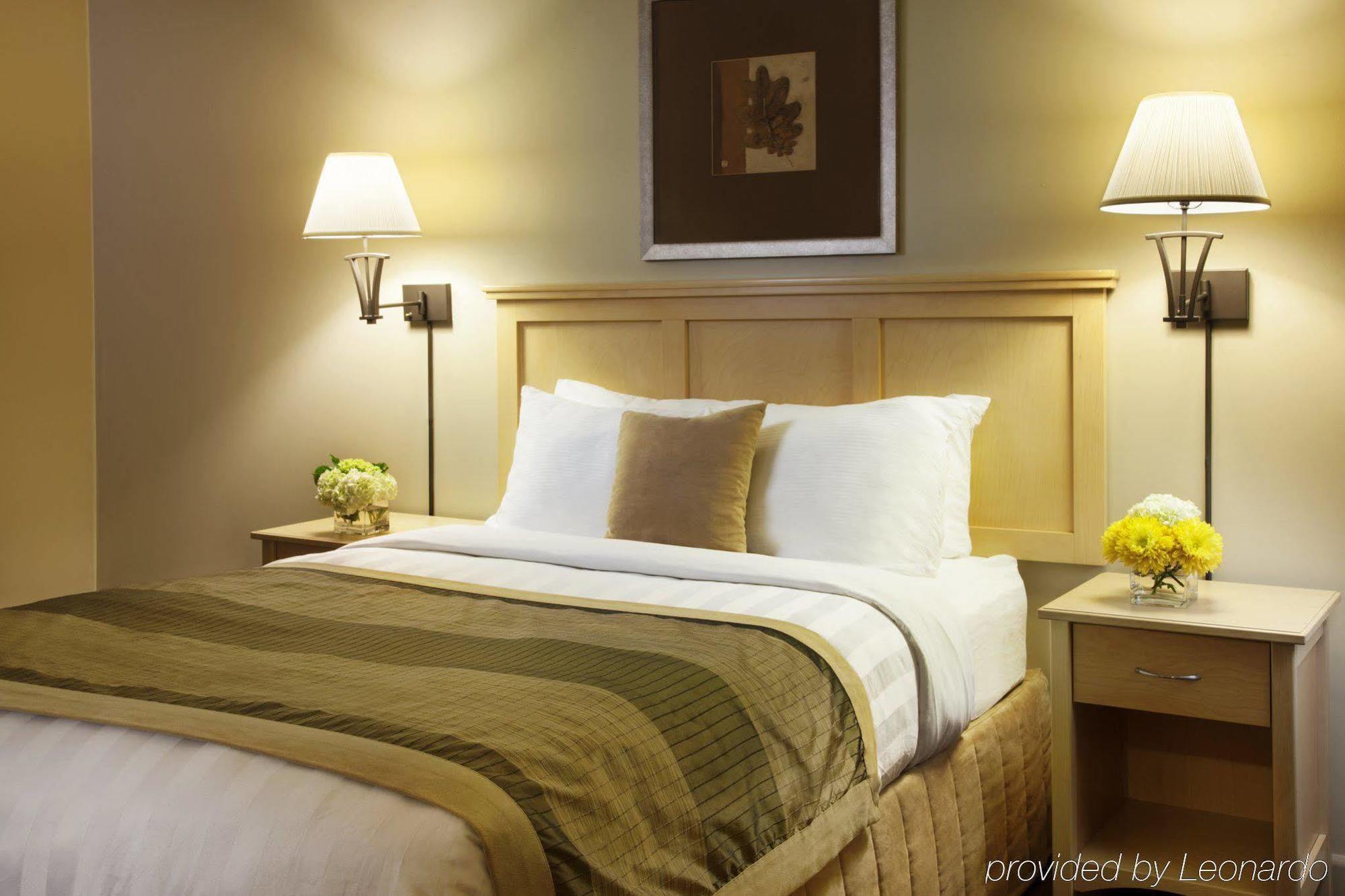 Clearwater Hotel Ltd Fort Mcmurray Bagian luar foto